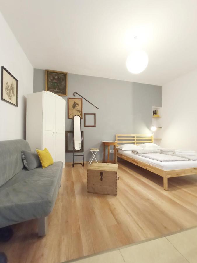 Apartamento Cozy Republicii Braşov Exterior foto