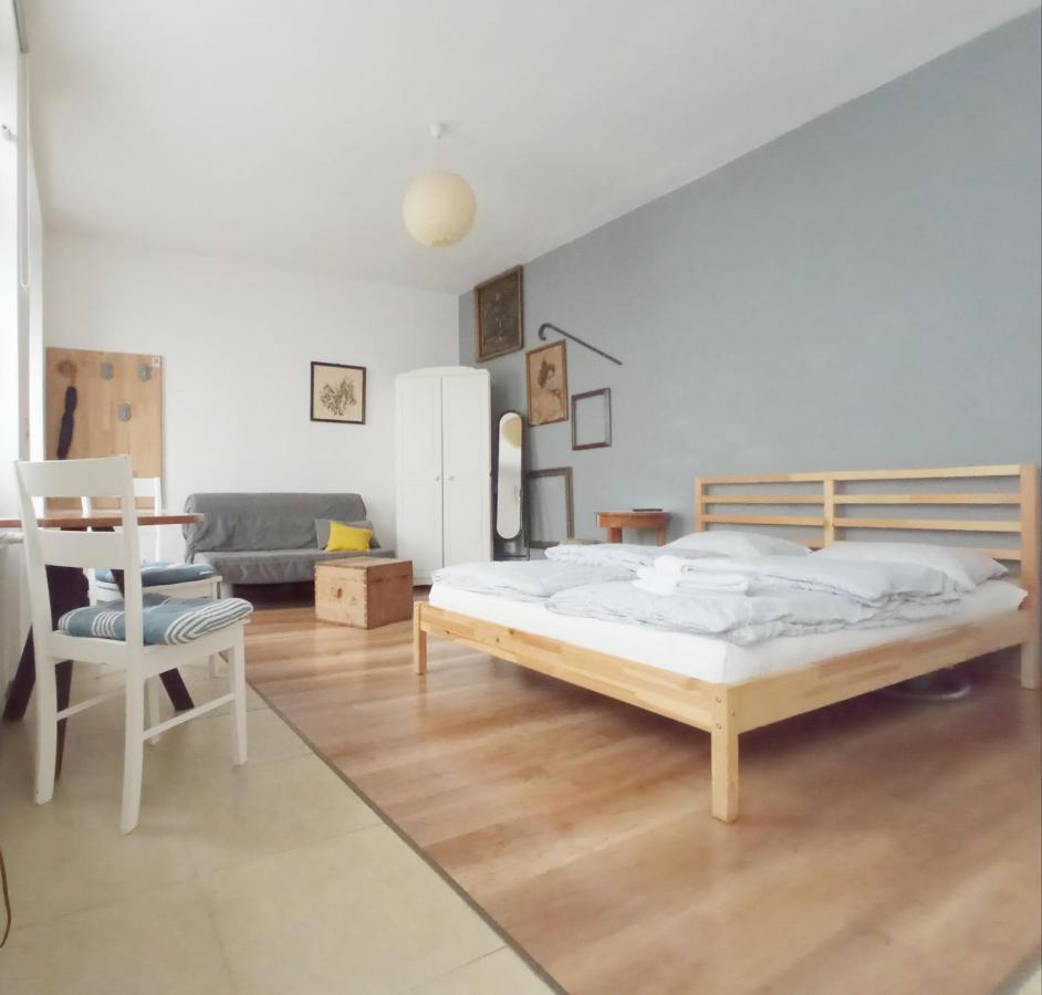 Apartamento Cozy Republicii Braşov Exterior foto