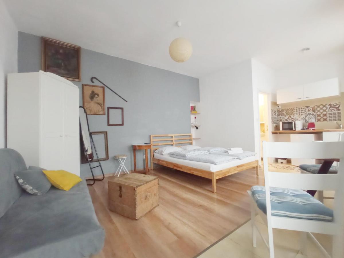 Apartamento Cozy Republicii Braşov Exterior foto